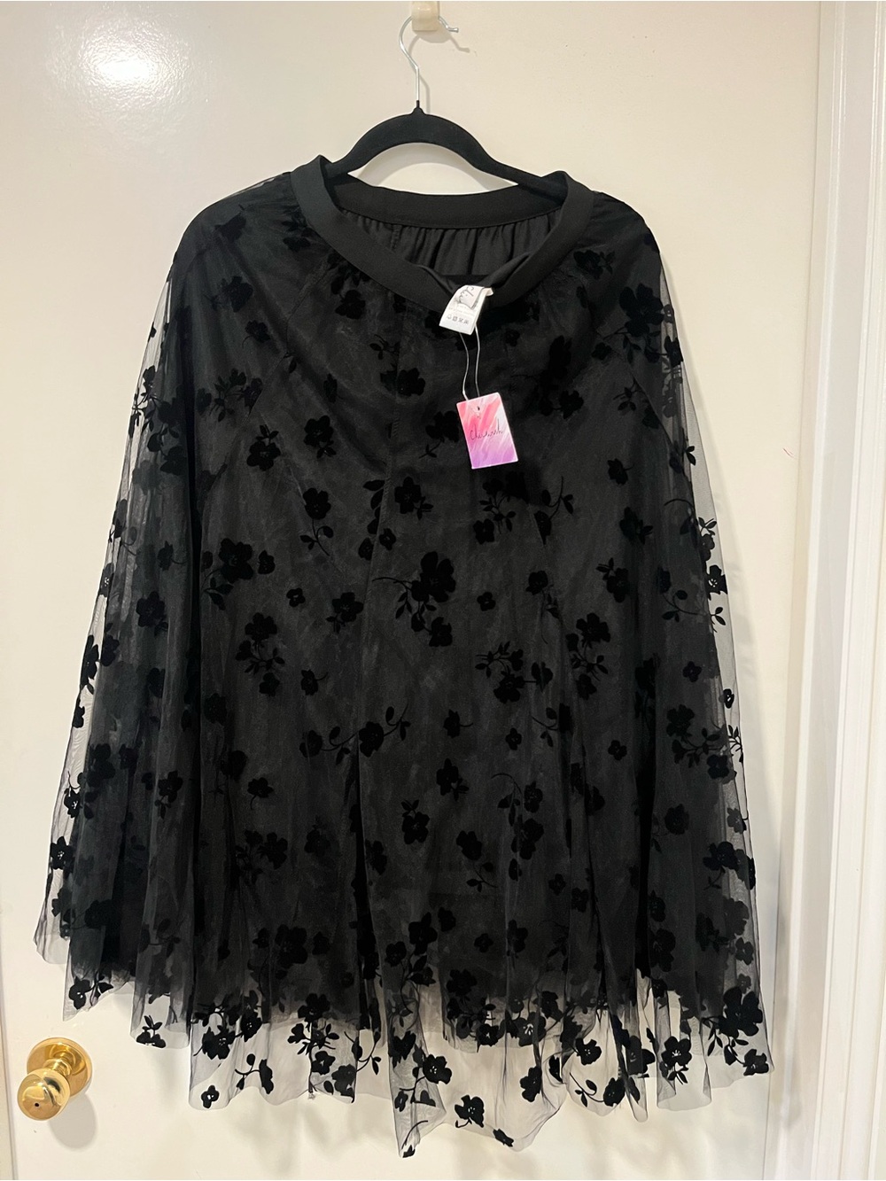 Chicwish Black Floral Mesh Midi Skirt - Women - Picture 4 of 7